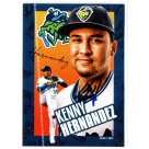 Kenny Hernandez autograph